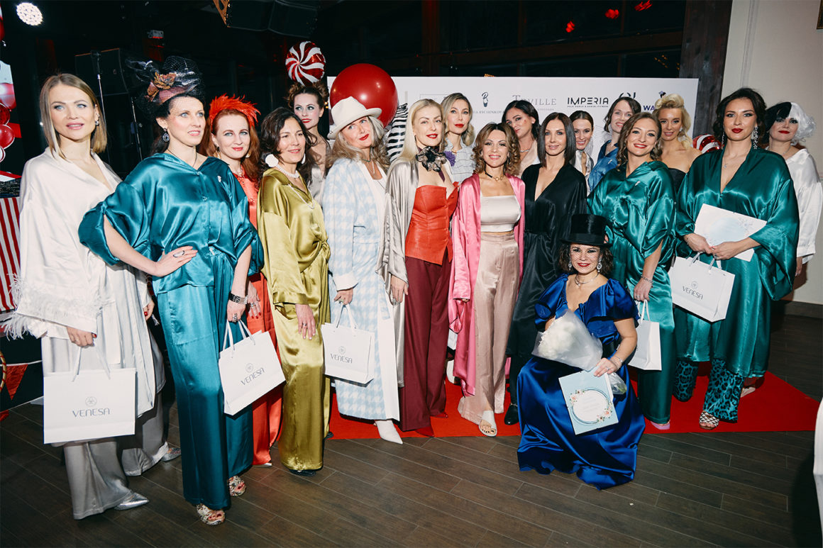 Звезды на на празднование Дня рождения клуба Полины Дибровой