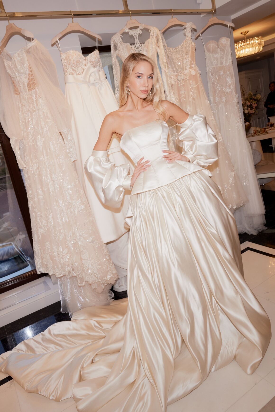 Юлия Снигирь, Елена Кулецкая на открытии нового флагманского бутика Blanche Bridal