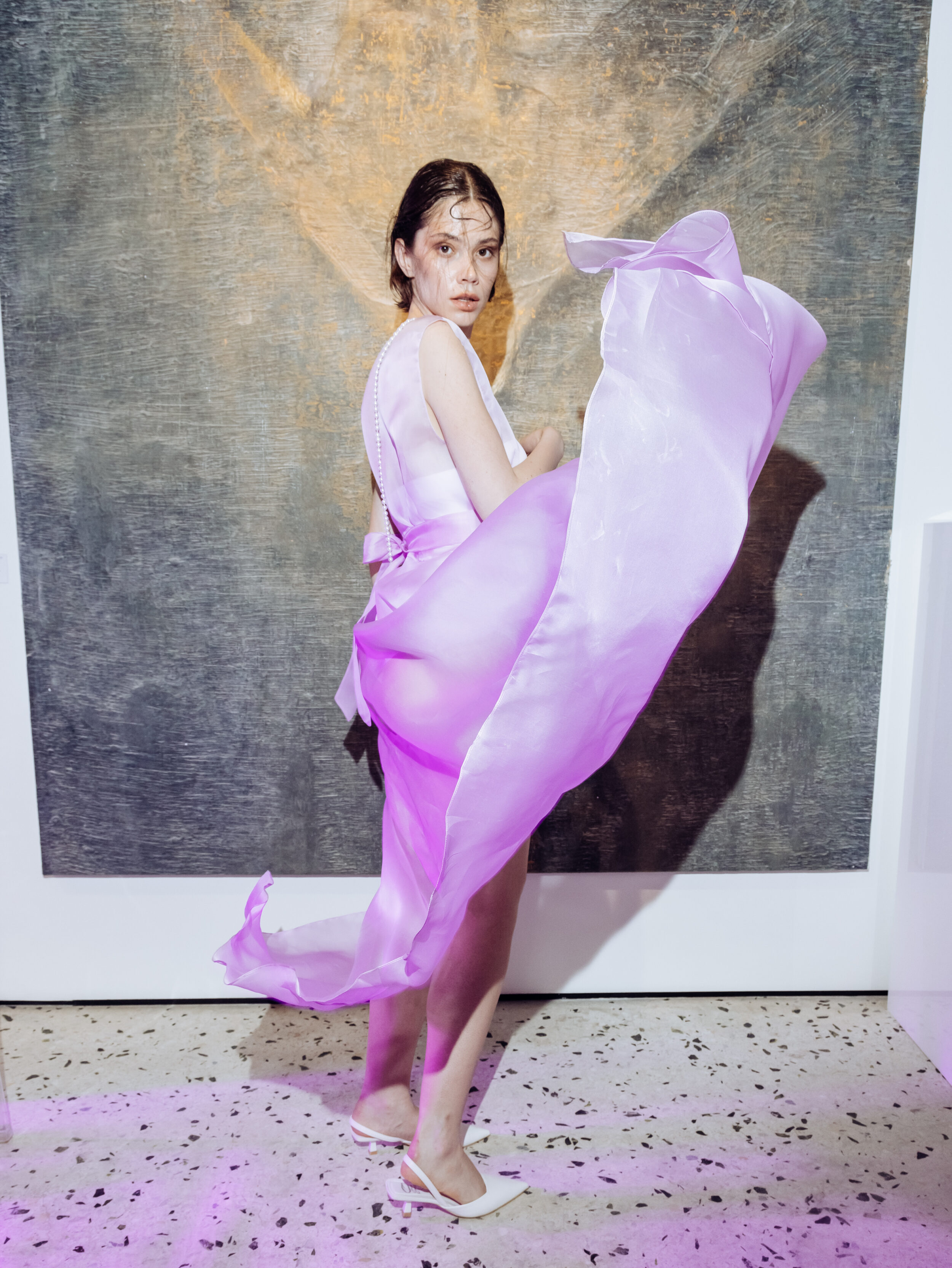 Показ весенне-летней коллекции бренда LEFFERS прошел в арт-пространстве Askeri Club