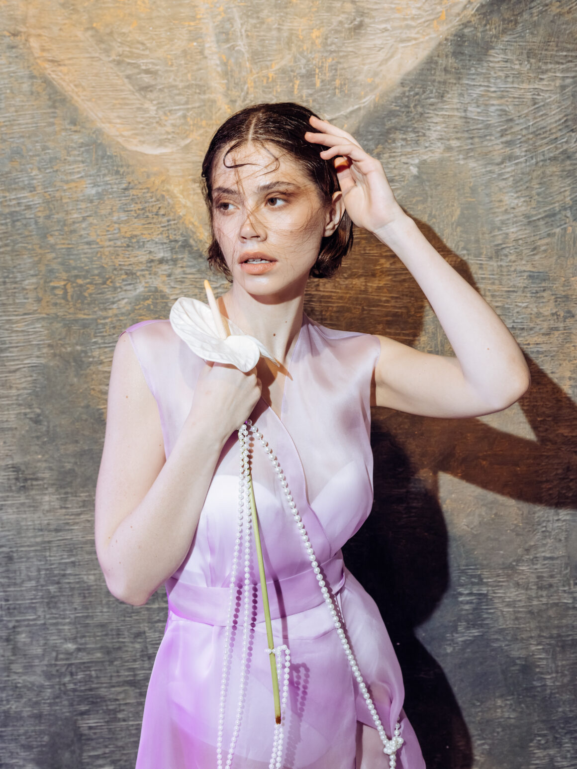 Впервые в арт-пространстве Askeri Club состоялся закрытый показ весенне-летней коллекции Blooming pastel бренда LEFFERS