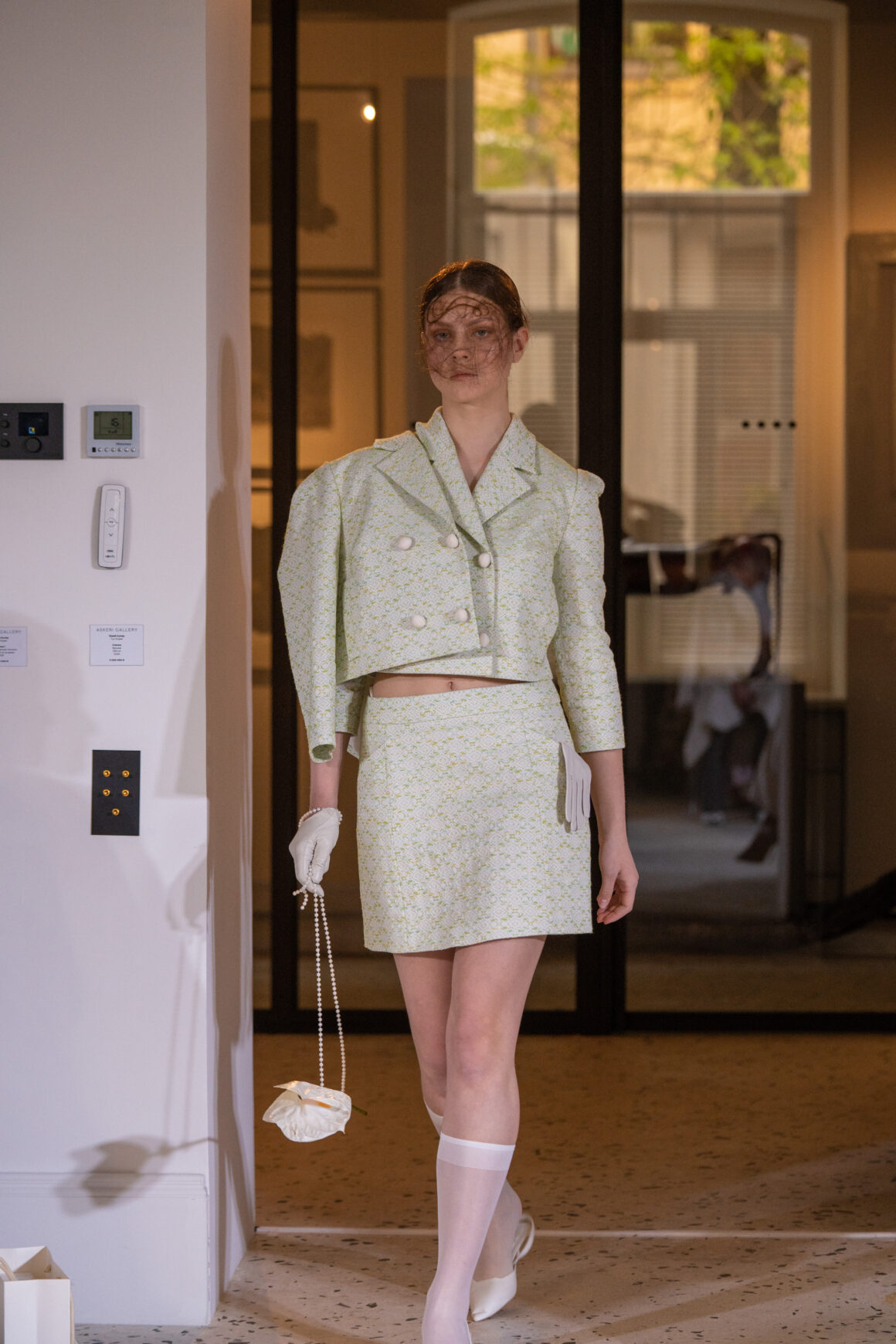 Впервые в арт-пространстве Askeri Club состоялся закрытый показ весенне-летней коллекции Blooming pastel бренда LEFFERS