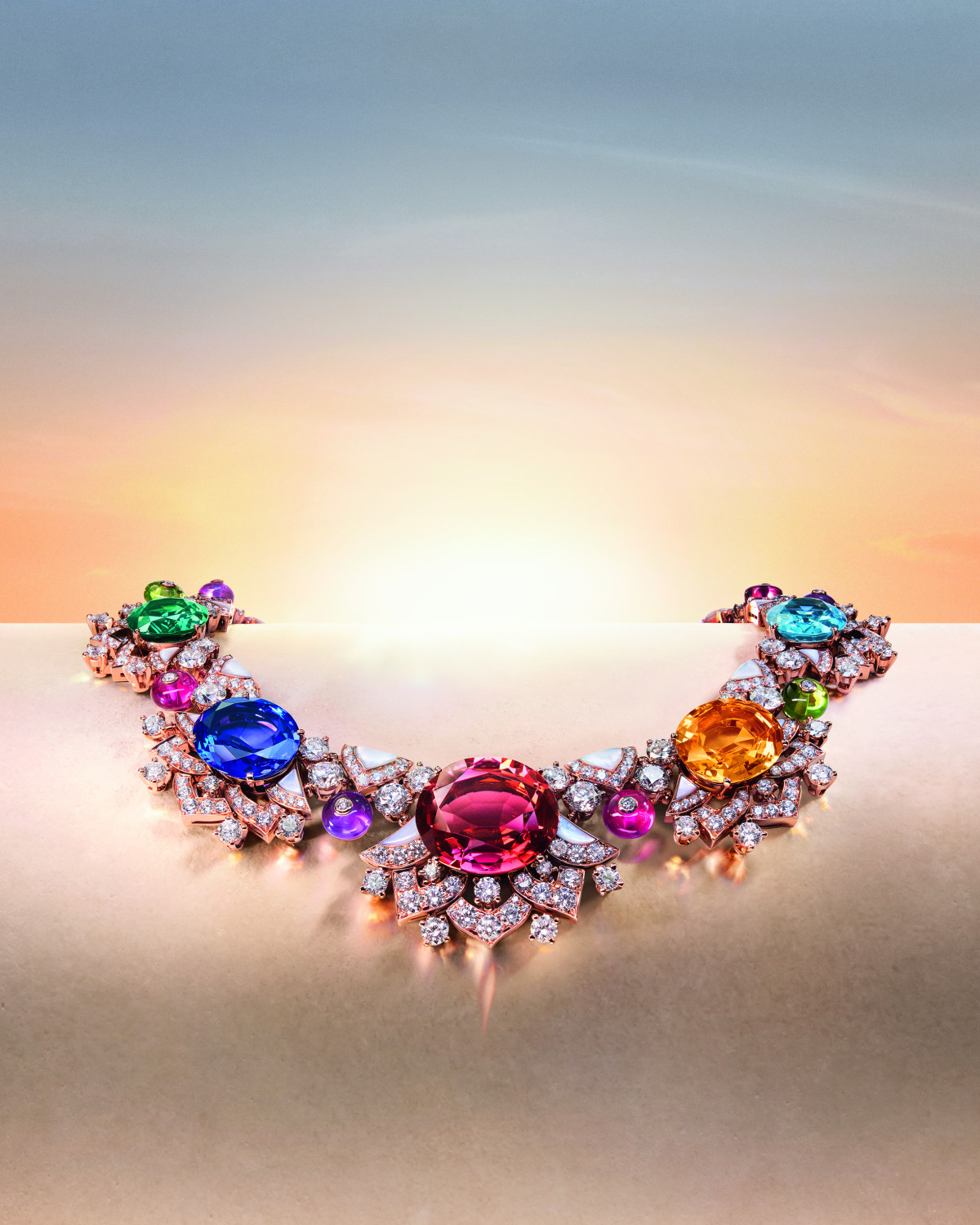 Энн Хэтэуэй, Зендея и Лю Ифэй снялись в кампейне Bvlgari Eternally Reborn