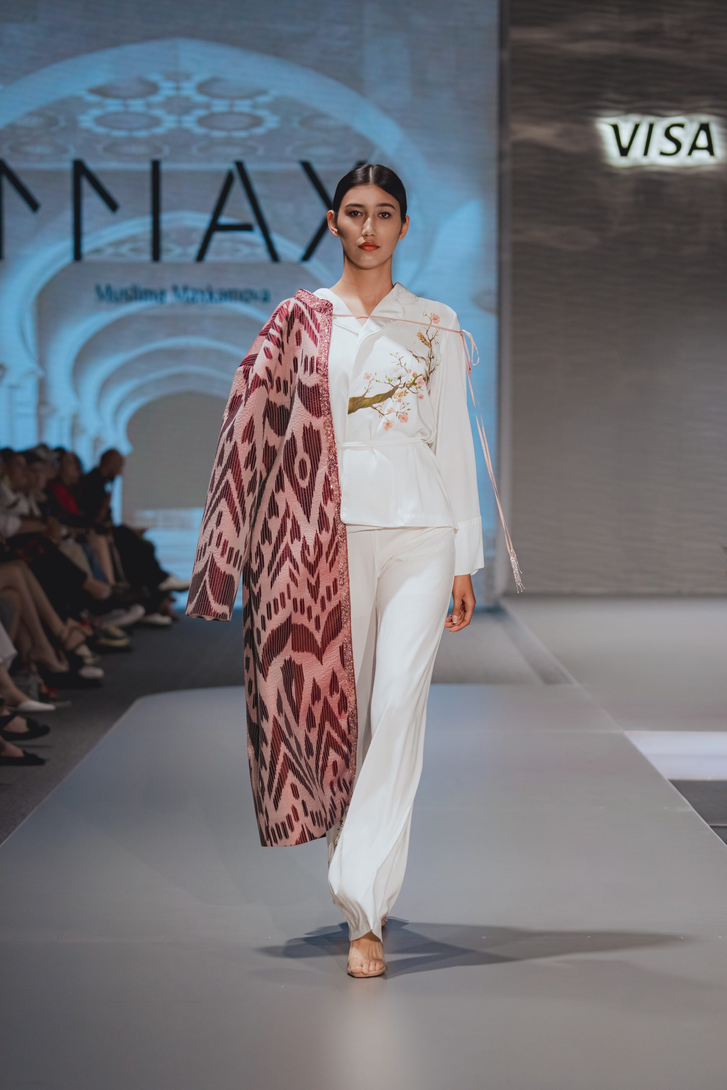 Природа, море и Эми Уайнхаус: второй день Visa Fashion Week Tashkent