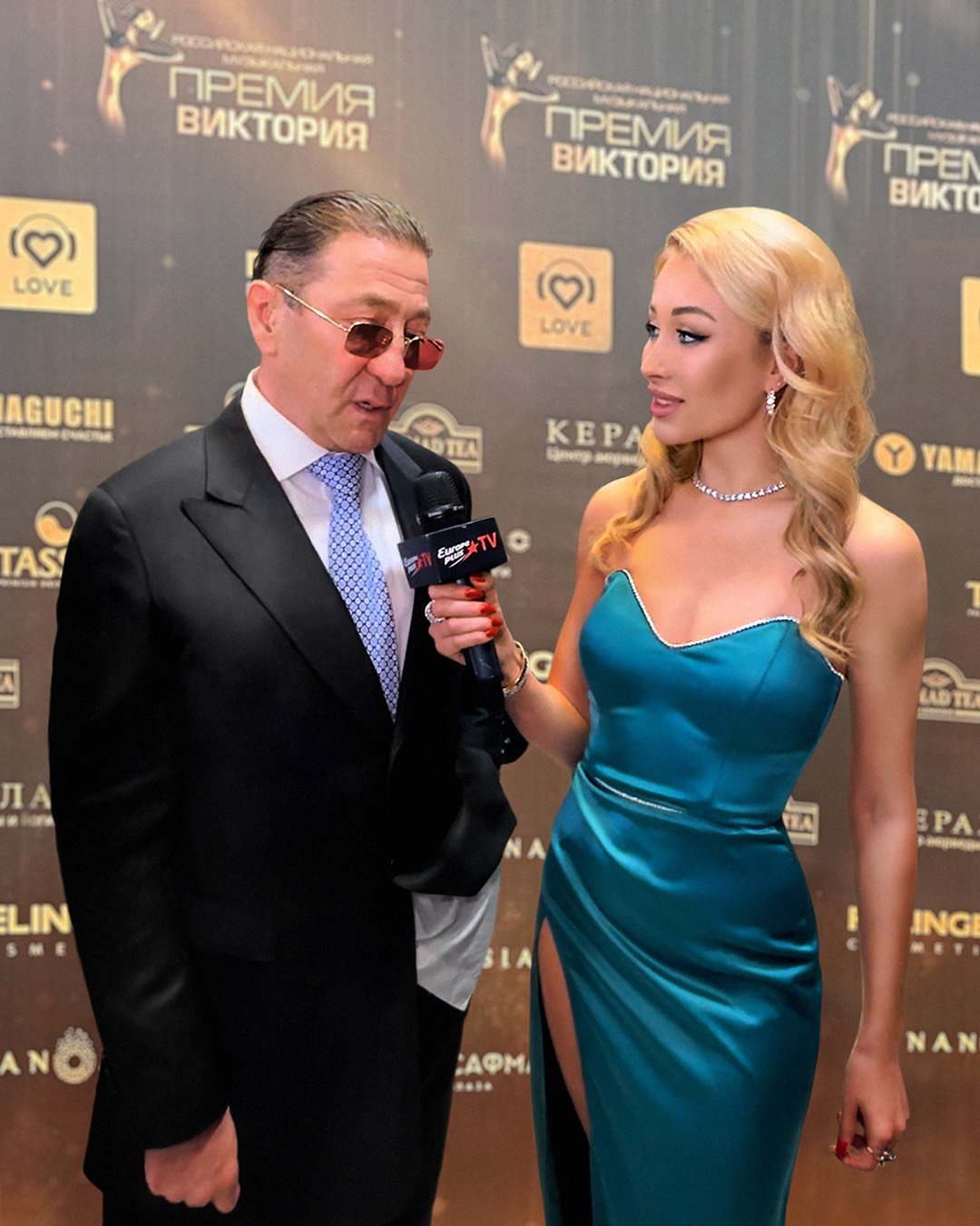 Лицо с обложки: Ирина Рони. "Как стать известной, осуществить свою мечту"