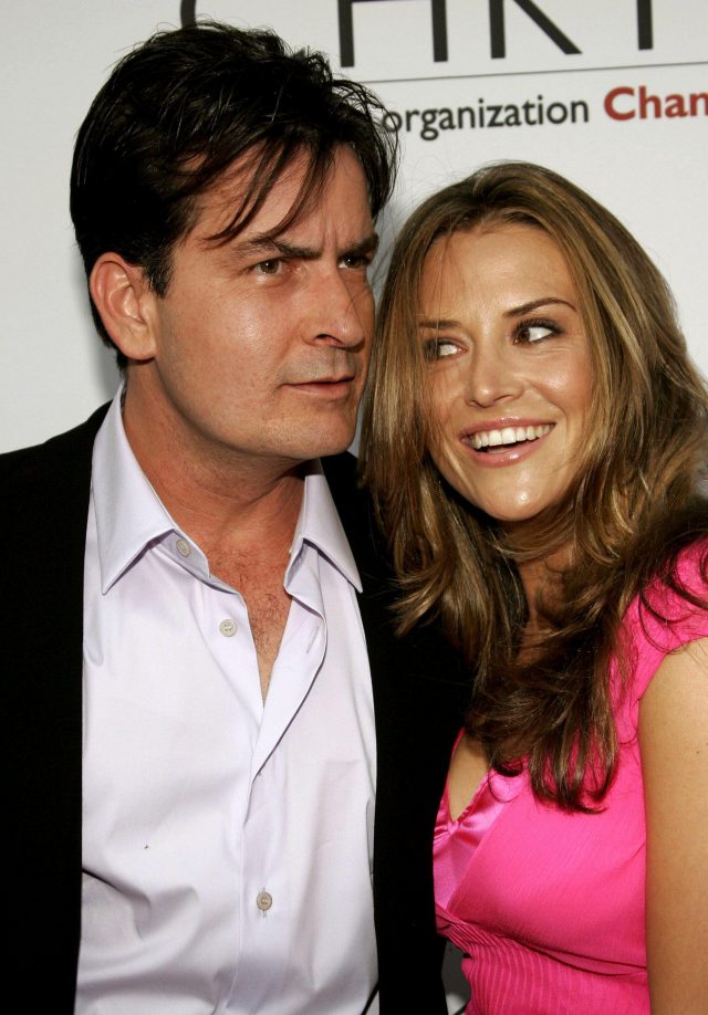 Неожиданный поворот: раскрыто имя известной женщины, подозреваемой в смерти Мэттью Перри