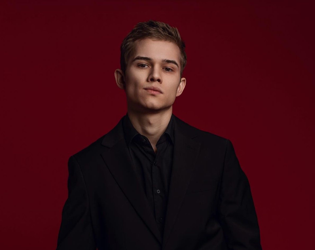 Жена Рузиля Минекаева расплакалась во время его победы