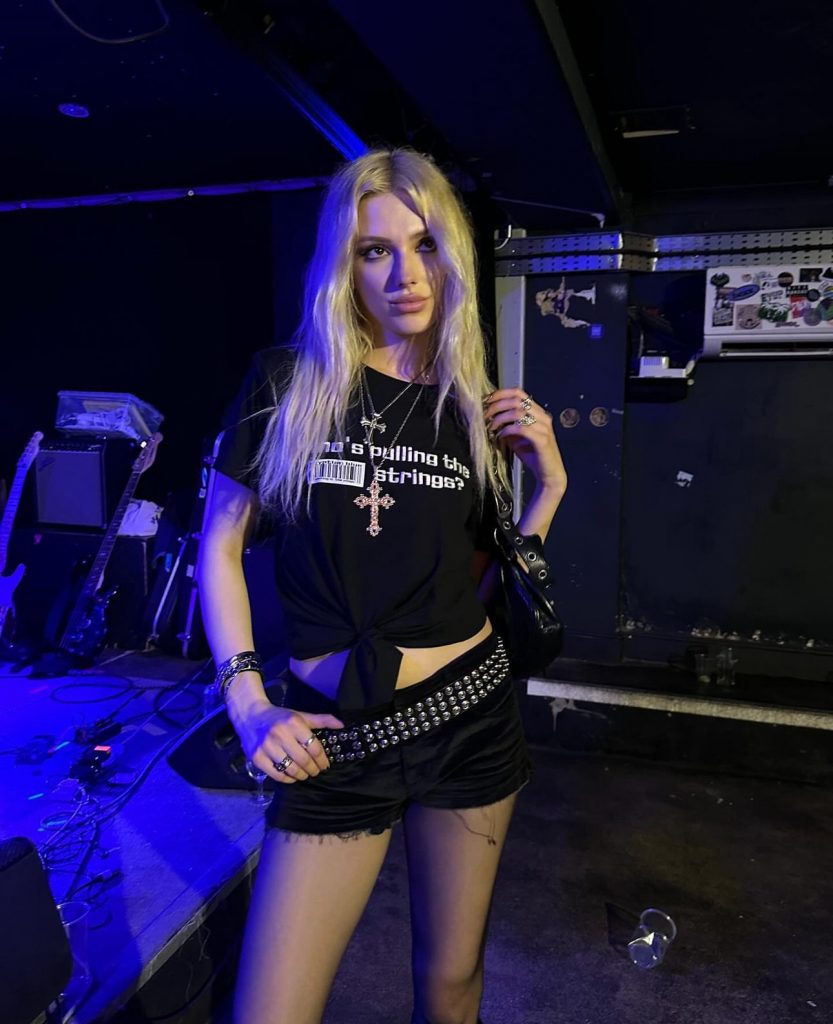 Какой сейчас core? Гид по трендовым эстетикам лета 2024, которые ты могла упустить