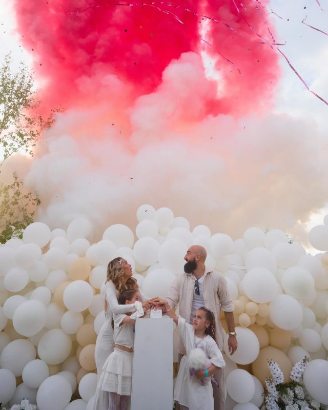 «Превращаюсь в бегемотика»: Анна Хилькевич показала, как выглядит во время беременности