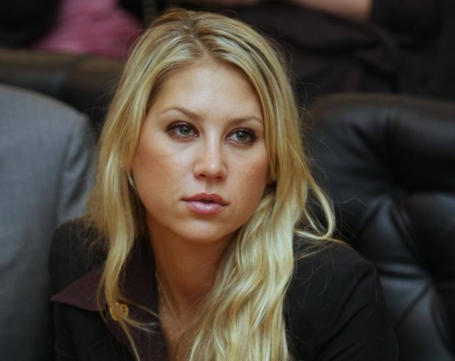 После двух лет молчания: Анна Курникова показала повзрослевших детей от Энрике Иглесиаса