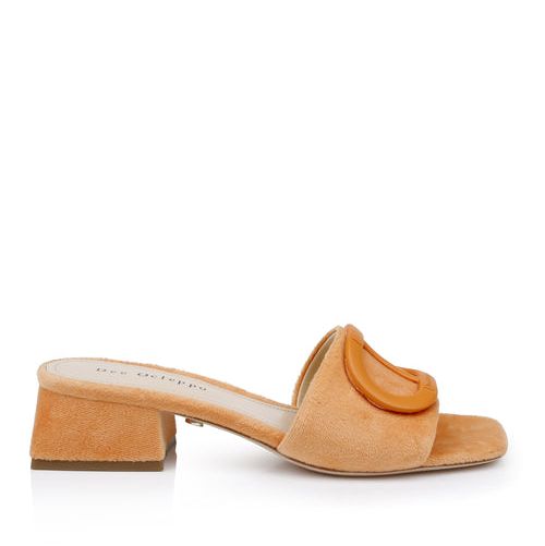 Комфортная обувь на каблуке — больше не миф. Носите эти модели все лето напролет