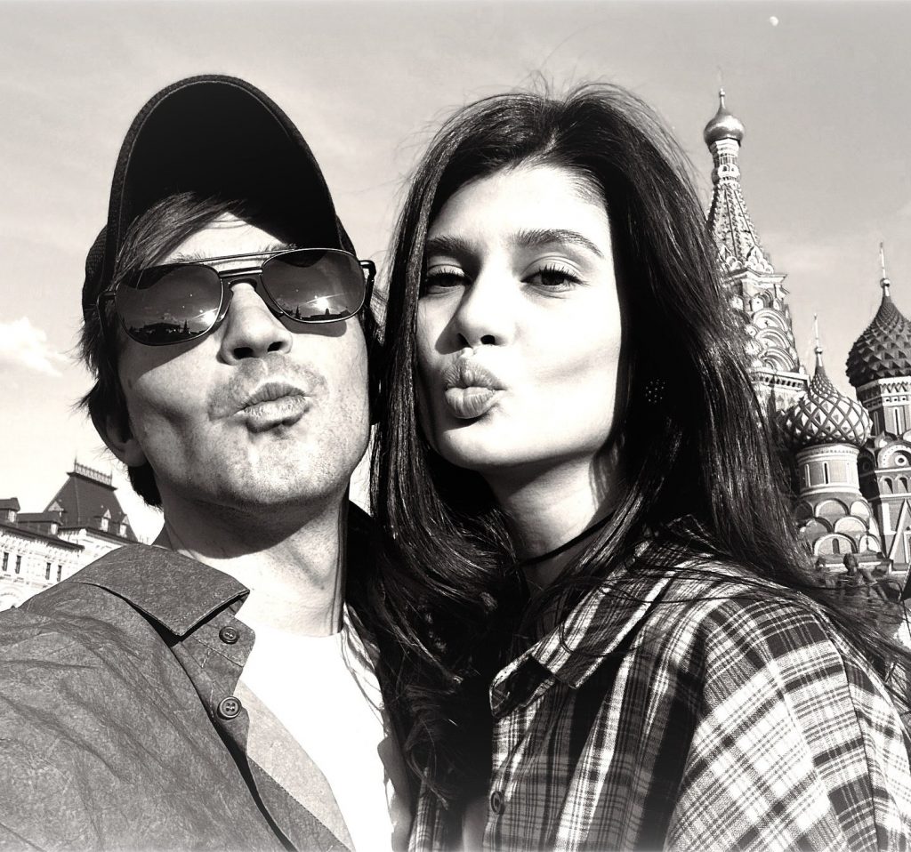 Александр Петров с женой Викторией. Фото: социальные сети