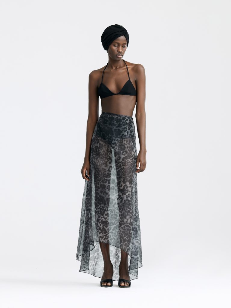 Ярусные, прозрачные и с цветочным принтом: 10 трендовых юбок на лето