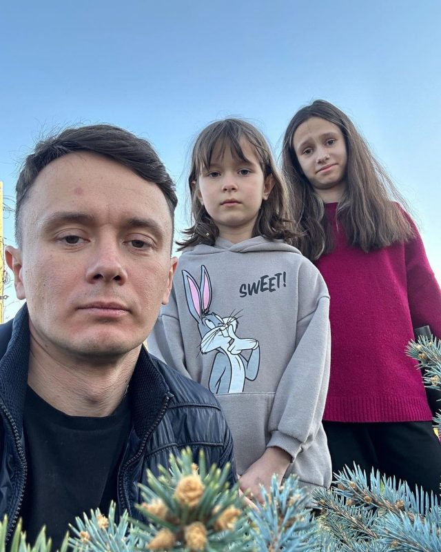 Илья Соболев устроил разборки с мальчиком, обижающим его дочь