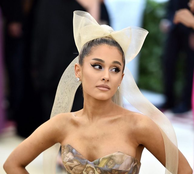 Актриса Майка Монро подтвердила роман с бывшим мужем Арианы Гранде