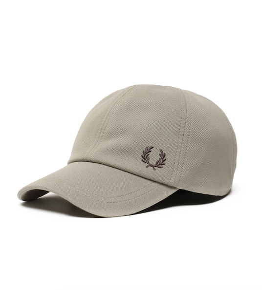 Теннискор – большой тренд сезона. Где найти вещи в этом стиле?