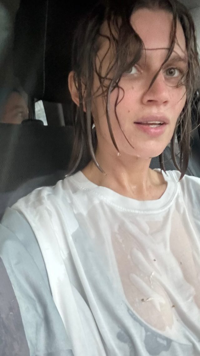 Севиль, Ассоль и другие: кто из звезд попал в ураган в Москве