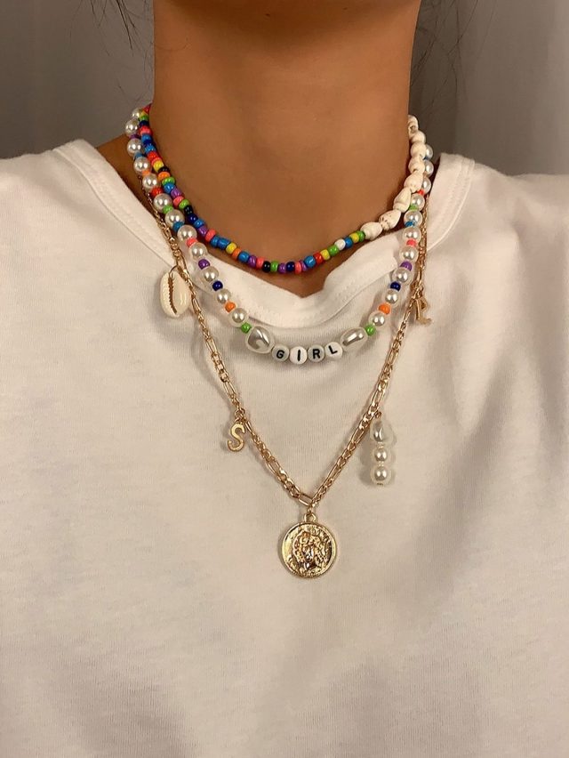 Как нельзя носить украшения? 5 правил, которые ты постоянно нарушаешь