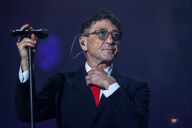 61-летний Григорий Лепс показал новые татуировки на груди