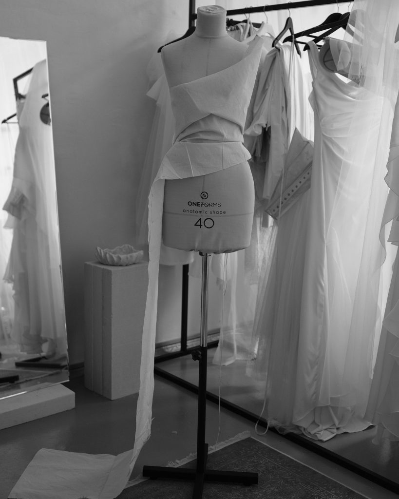 Передайте Анне Винтур: интервью с основательницей бренда Pérle bridal, которая доказывает, что свадебная мода – это не скучно