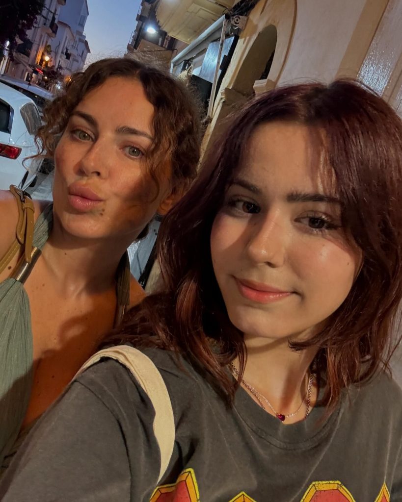 Ани Лорак с дочкой. Фото: социальные сети