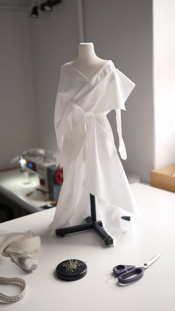 Передайте Анне Винтур: интервью с основательницей бренда Pérle bridal, которая доказывает, что свадебная мода – это не скучно