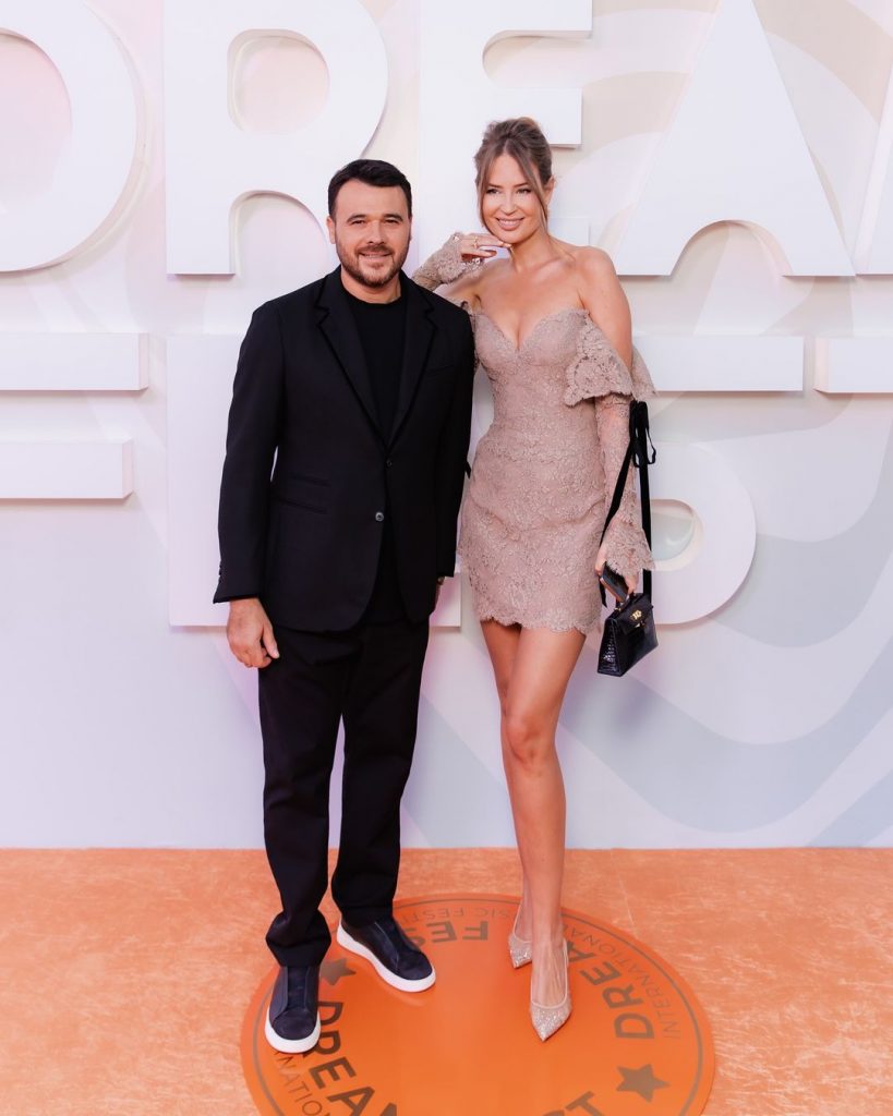 Эмин Агаларов показал повзрослевшего сына. Спойлер: он настоящий краш