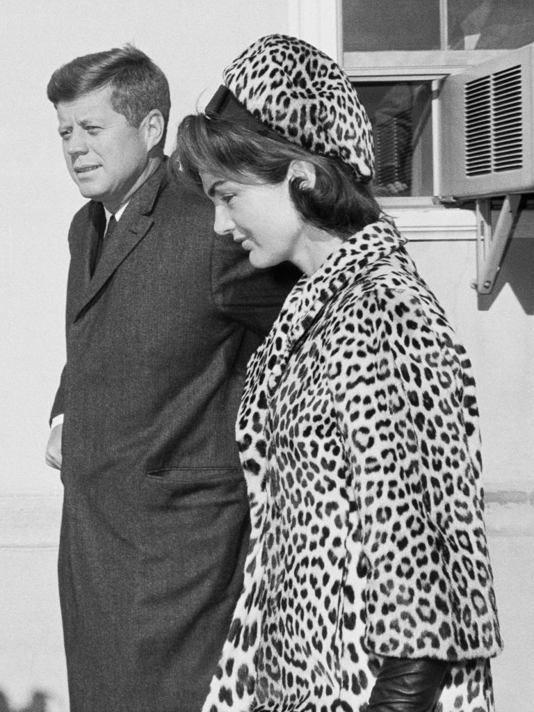 Порычим? История о том, как леопардовый принт стал самым противоречивым трендом модной индустрии