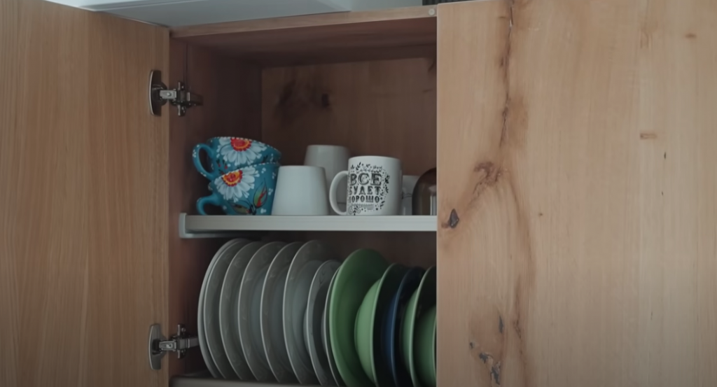 Кадр из шоу «DOMEO. Ремонт и дизайн квартир»