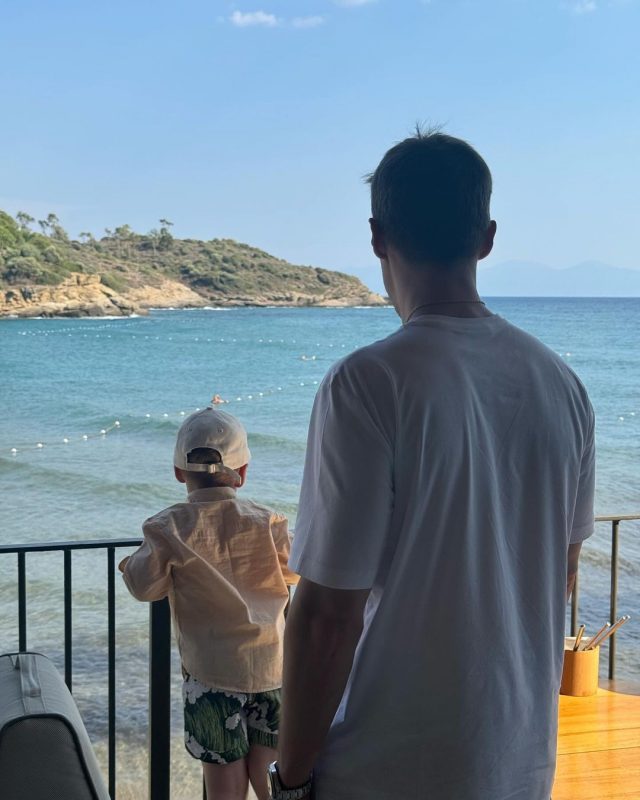 Диана Пожарская показала фигуру в купальнике