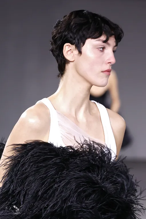 David Koma осень-зима 2024/25 David Koma осень-зима 2024/25