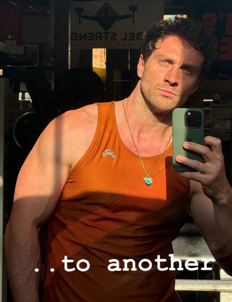 Аарон Тейлор-Джонсон кардинально сменил имидж