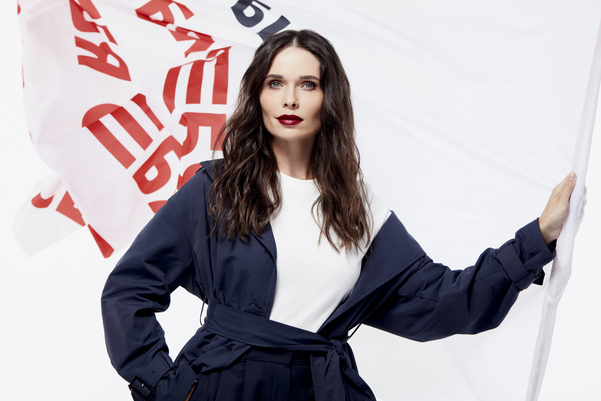 Полина Аскери в ELIS