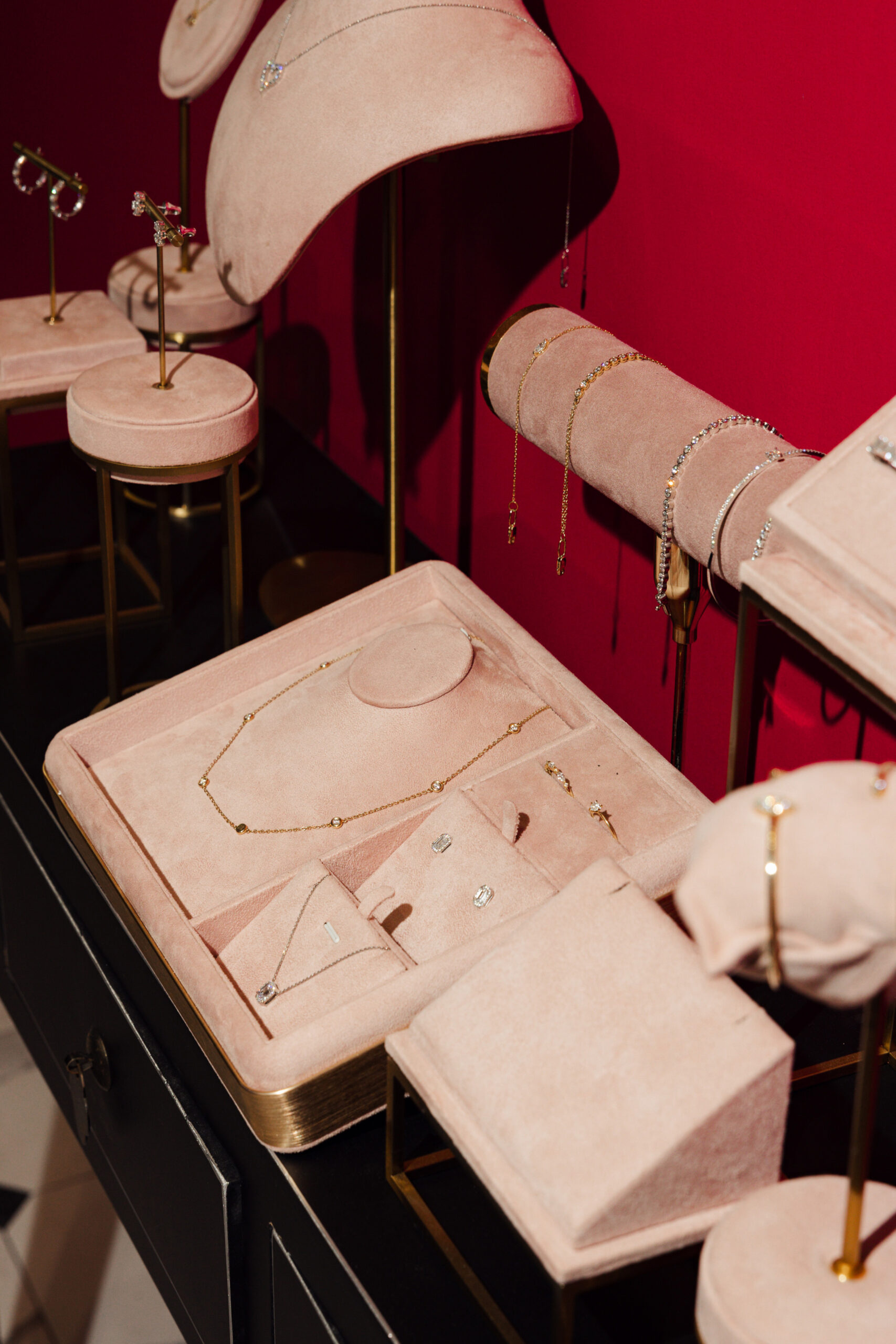 Светская Москва: Как прошла закрытая презентация Sparkle Diamond Atelier на Спиридоновке