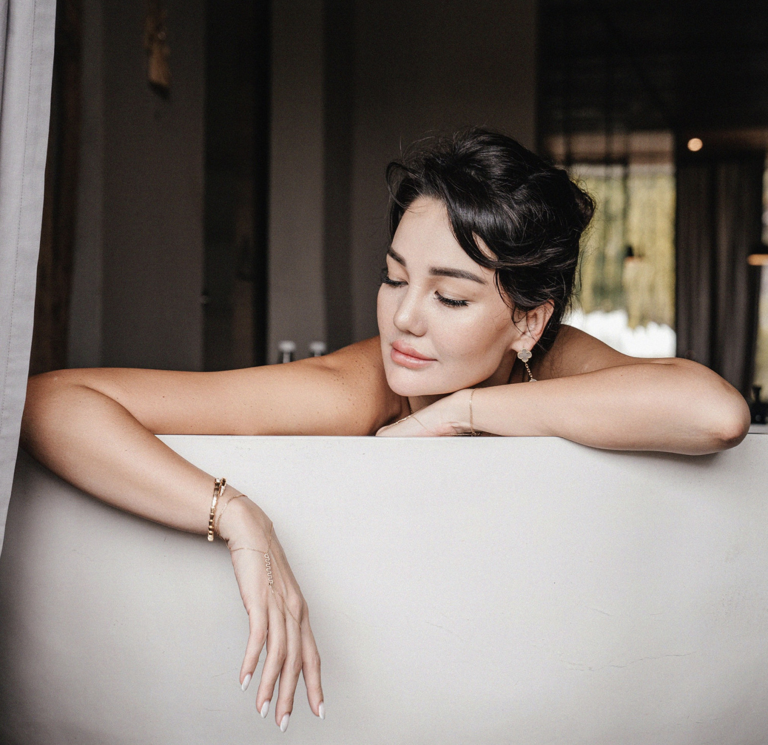 Айман Назаровна