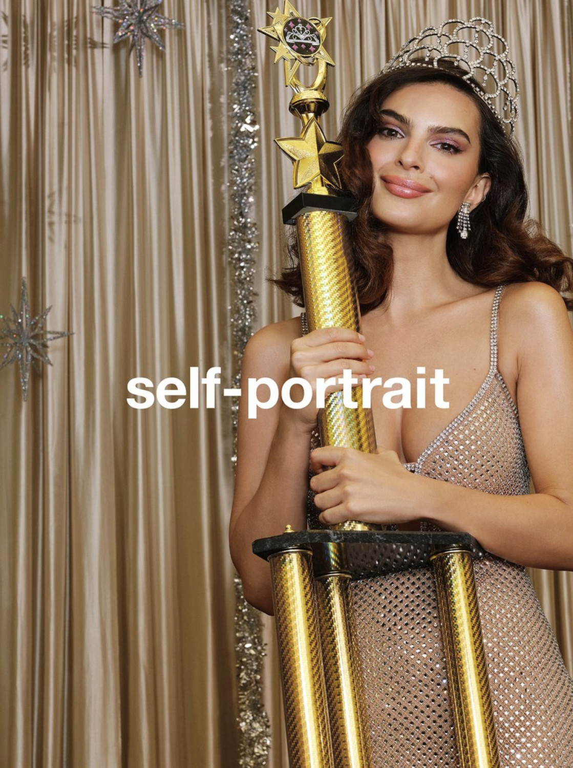 Spotlight On: Эмили Ратаковски стала лицом нового кампейна Self-Portrait
