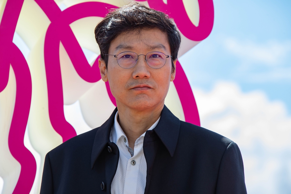 Этот знаменитый режиссер потерял несколько зубов во время работы над проектом для Netflix