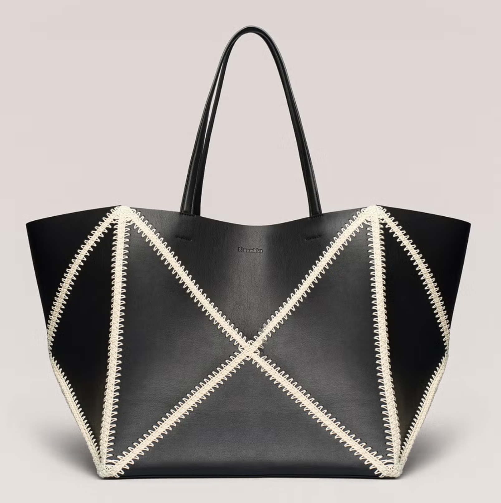 На эти функциональные кожаные сумки-тоуты можно положиться всегда