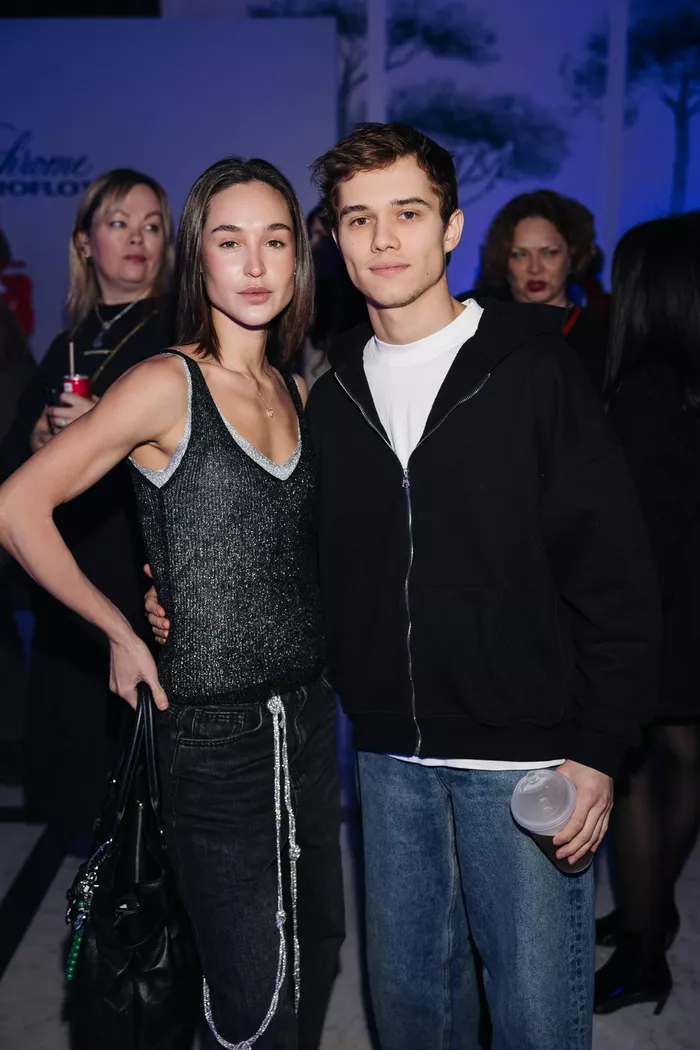 Лина Дембикова, Наталья Борисова, Слава Копейкин и другие посетили презентацию коллаборации MONOCHROME x AEROFLOT