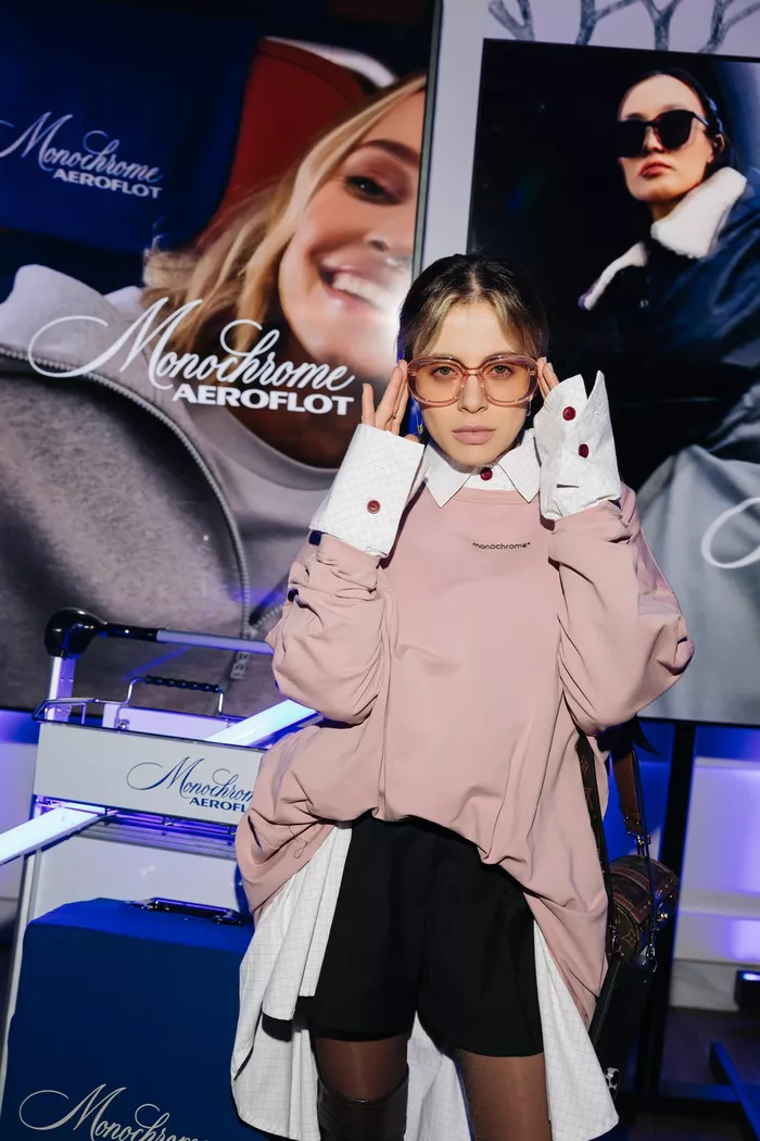 Лина Дембикова, Наталья Борисова, Слава Копейкин и другие посетили презентацию коллаборации MONOCHROME x AEROFLOT