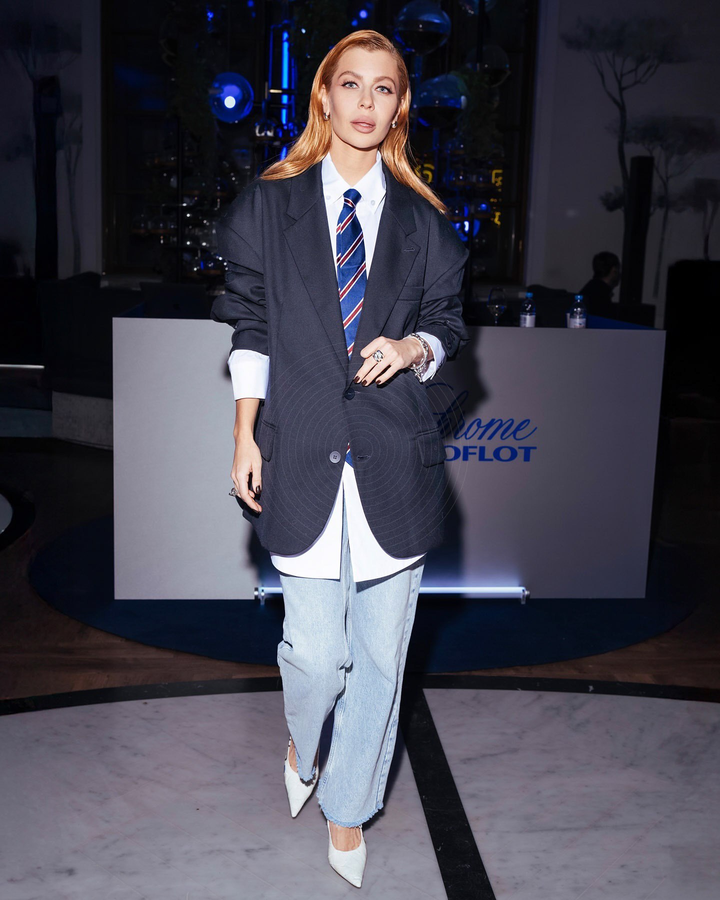 MONOCHROME x AEROFLOT.