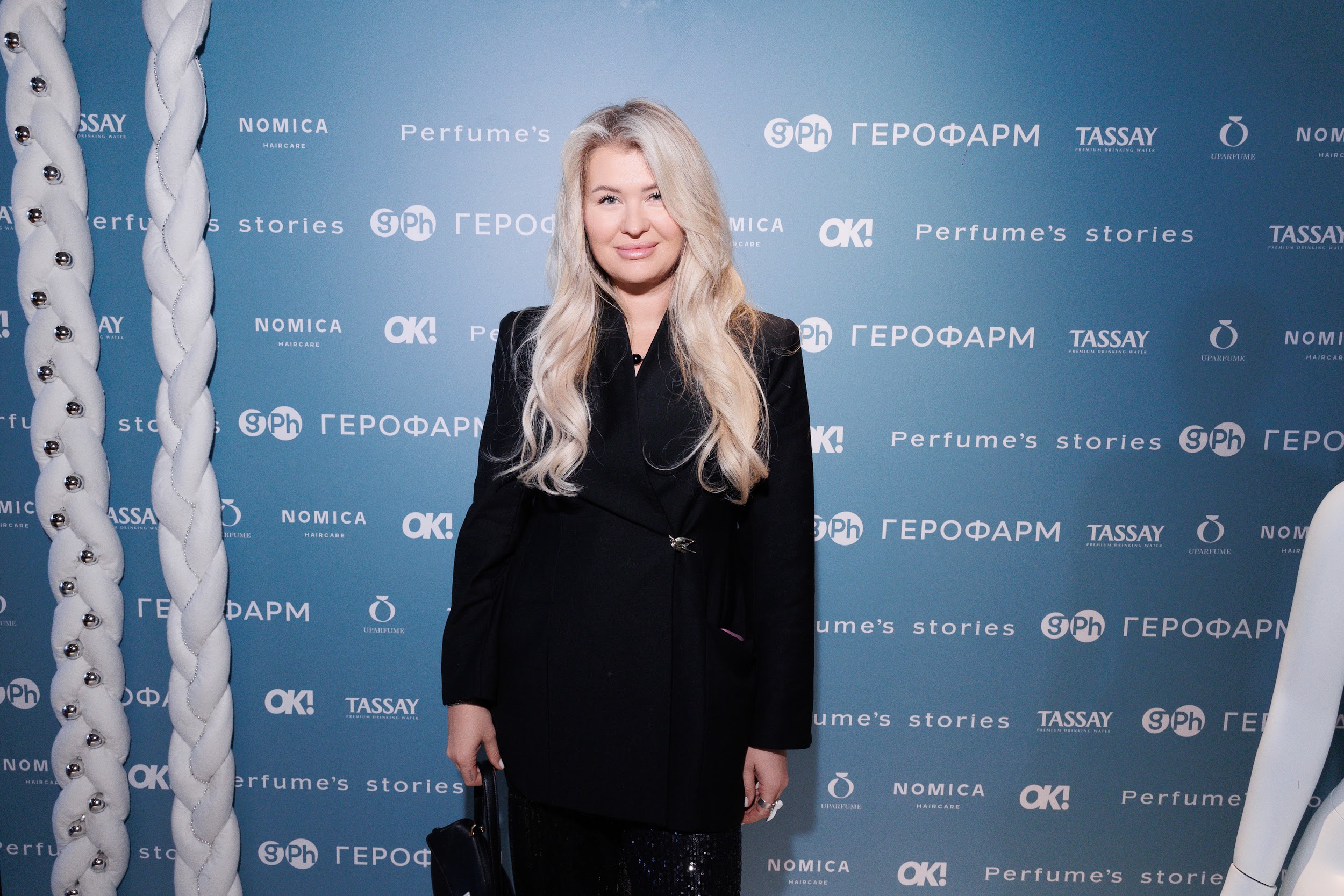 Женя Малахова, Ольга Кабо, Наталья Земцова на светском новогоднем бранче «Эволюция красоты женского тела»