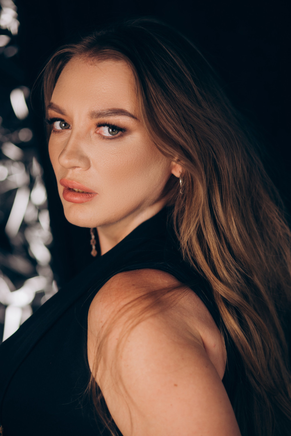 От домашнего мастера до владелицы лучшего салона Казахстана. Марина Штода — о создании «Дома волос», который стал эталоном качества наращивания волос в стране