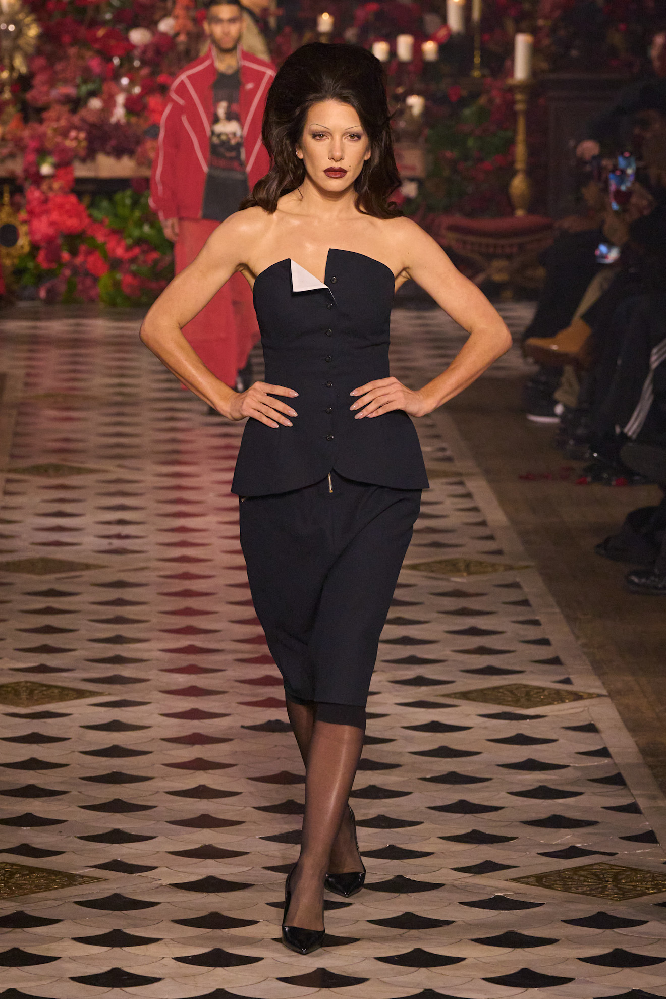 «Тихая роскошь» исчезает: но что мир фэшн ждет дальше?