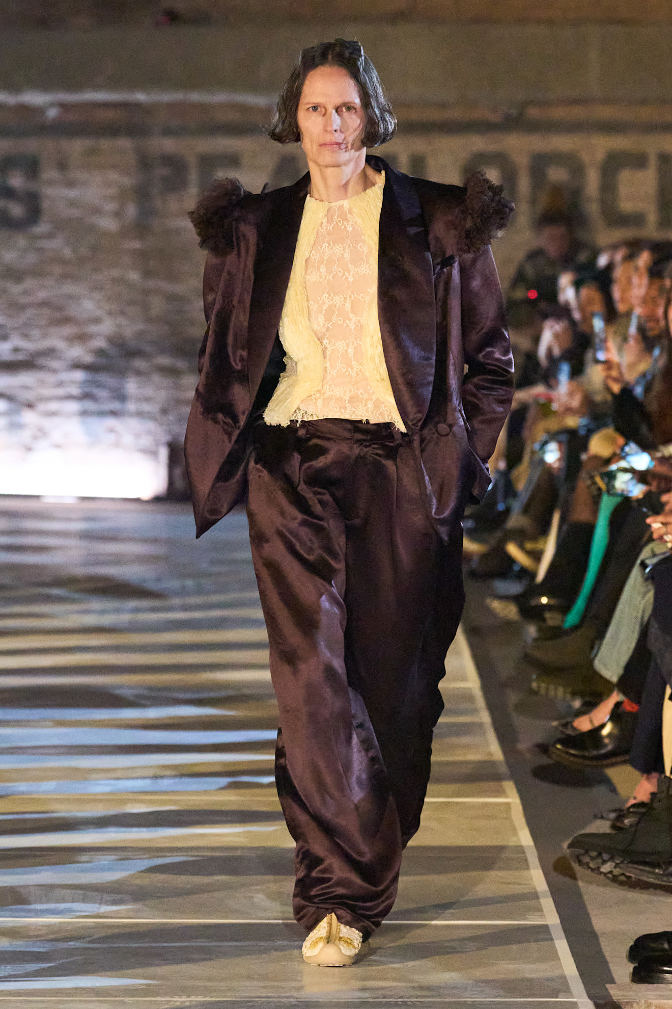 Фиолетовый — новый главный цвет осени 2025 года?