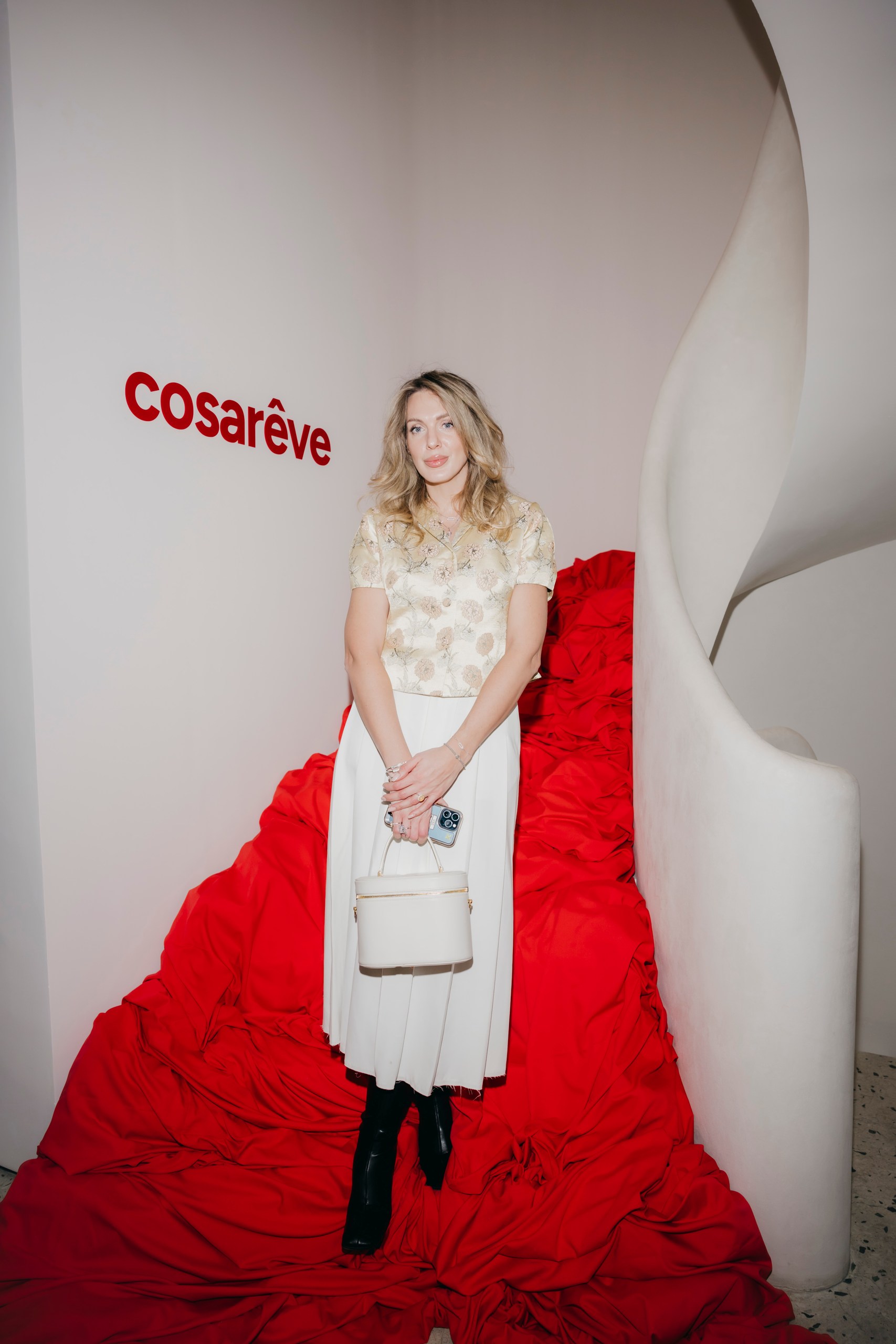 Алексей Жидковский, Эвелина Хромченко, Виктория Портфолио, Алина Ковалева на ужине бренда COSARÊVE