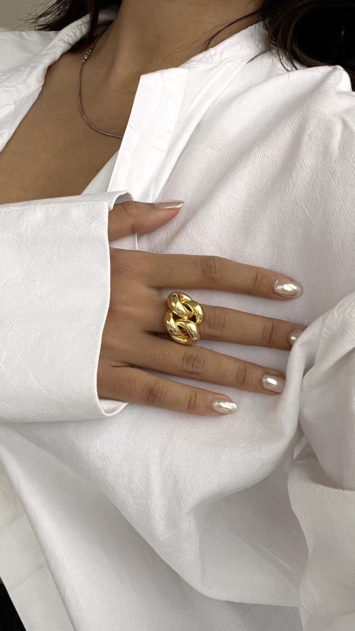 Акцент на индивидуальность: айтемы, которые будут приковывать внимание и выделять из толпы