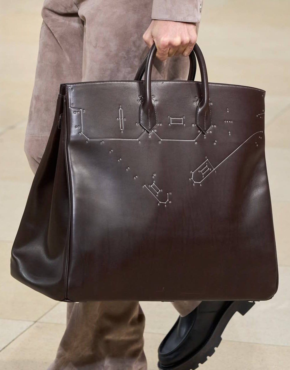 Акцент на индивидуальность: айтемы, которые будут приковывать внимание и выделять из толпы