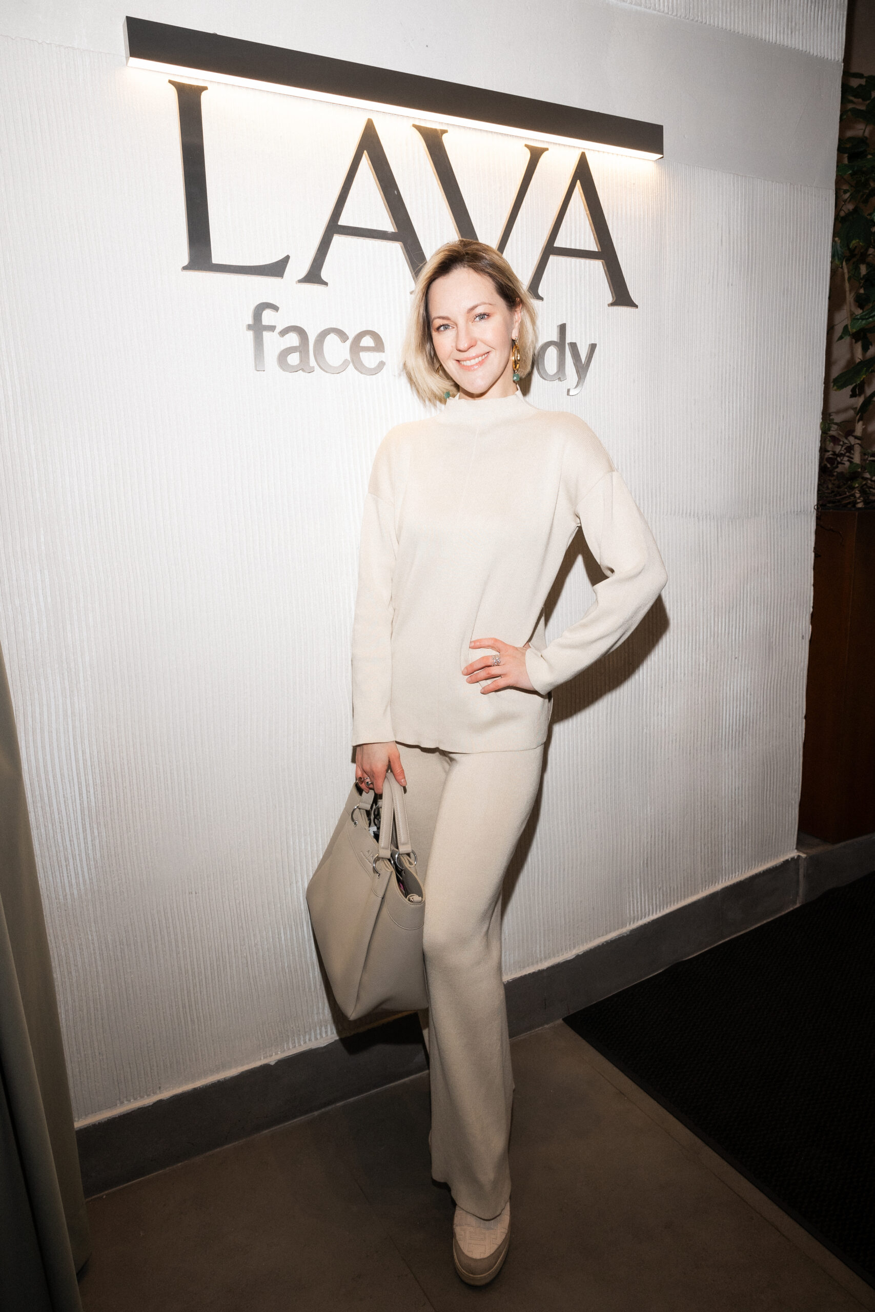 Beauty day в пространстве гармонии Lava face & body