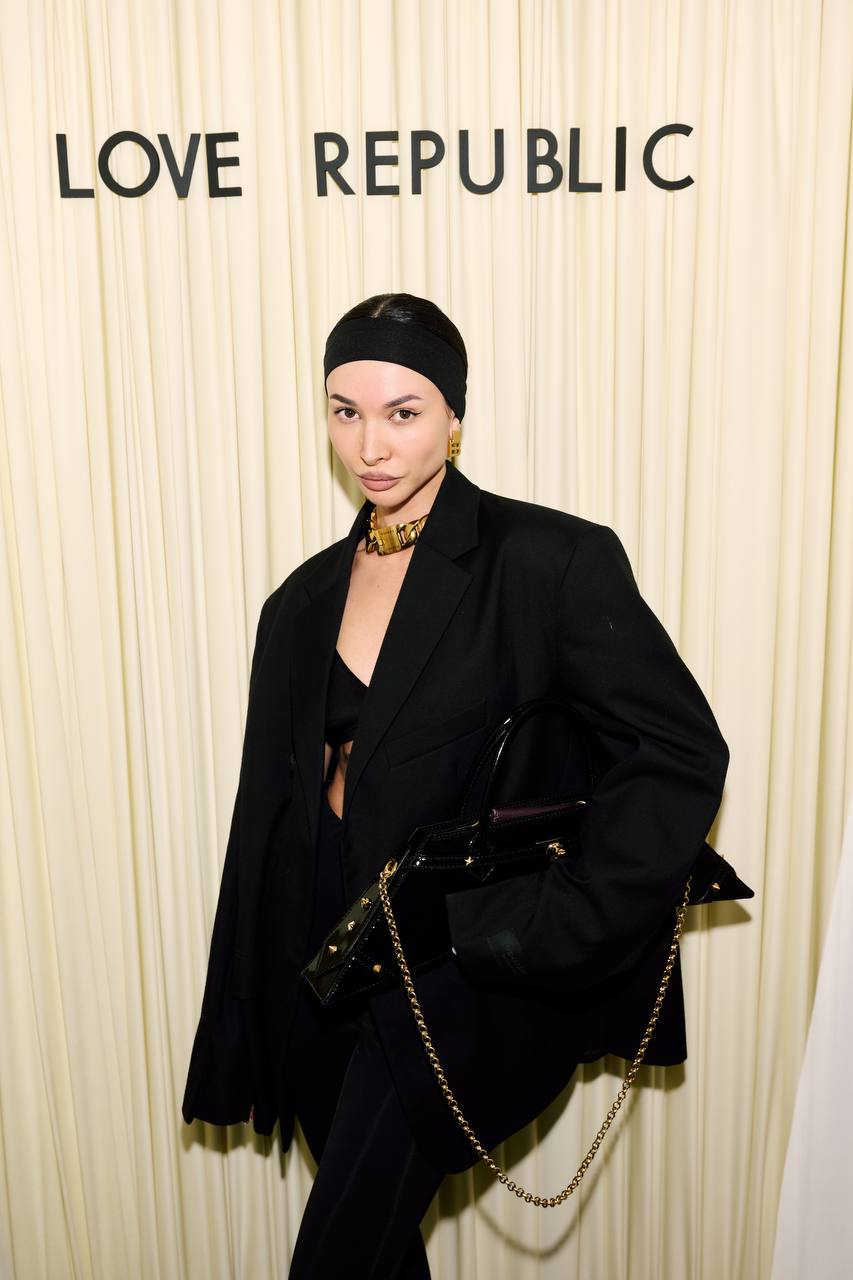 Лина Дембикова, Мария Миногарова, Саша Сулим, Мария Червоткина и другие гости на секретном POP-UP LOVE REPUBLIC