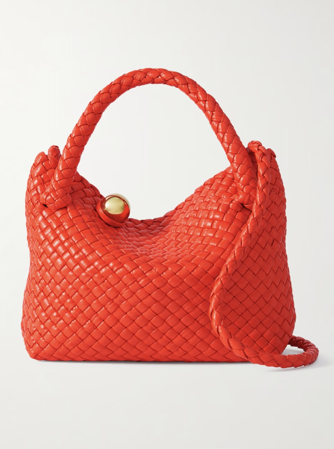 Эти небольшие сумки уже стали частью вашего гардероба?